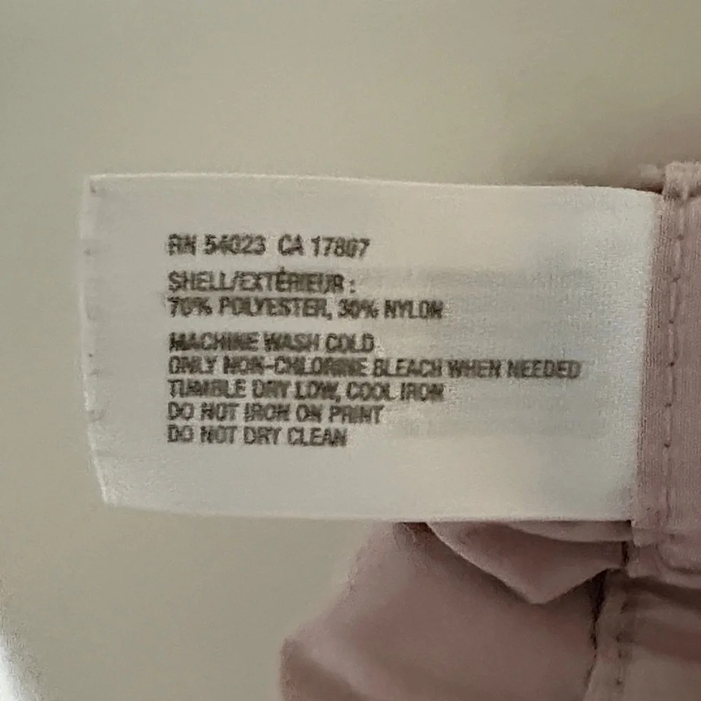 Gap Women's Mauve Shorts‎